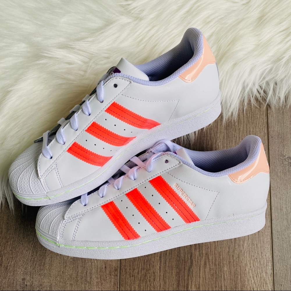 NWT Adidas Superstar Women’s Shoes - Picture 9 of 10